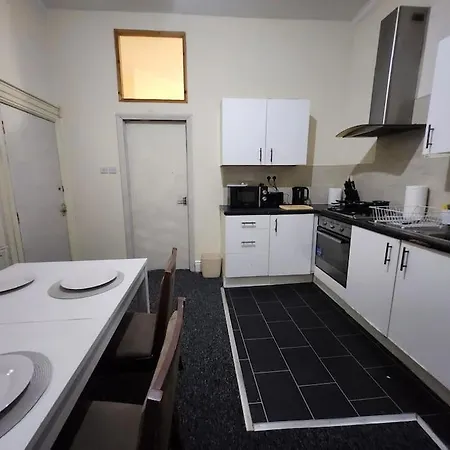 2 Bedroom City Centre Flat Liverpool Exterior photo